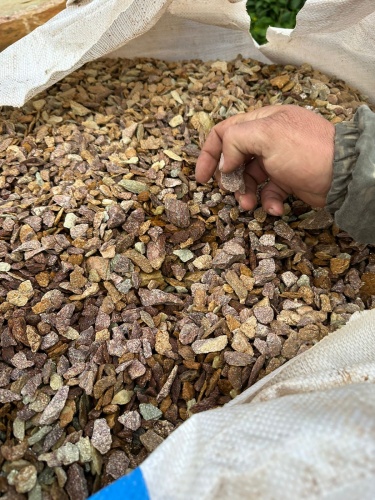 Златолит персиковый декоративная каменная крошка купить в Липецкой области