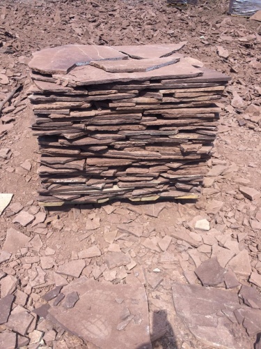 Плитняк лемезит бордовый для цоколя 1,5-2 см купить в Липецкой области