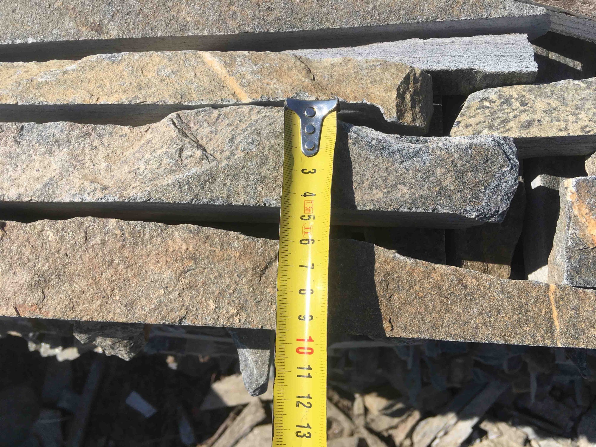 Горбушка златолит мультиколор для облицовки купить в Липецкой области