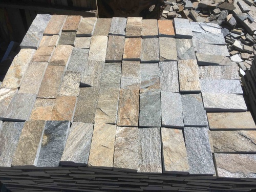 Плитка пилёная златолит Уральский для цоколя, отмостки купить в Липецкой области