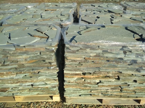 Плитняк златолит зелёный для цоколя, отмостки купить в Липецкой области