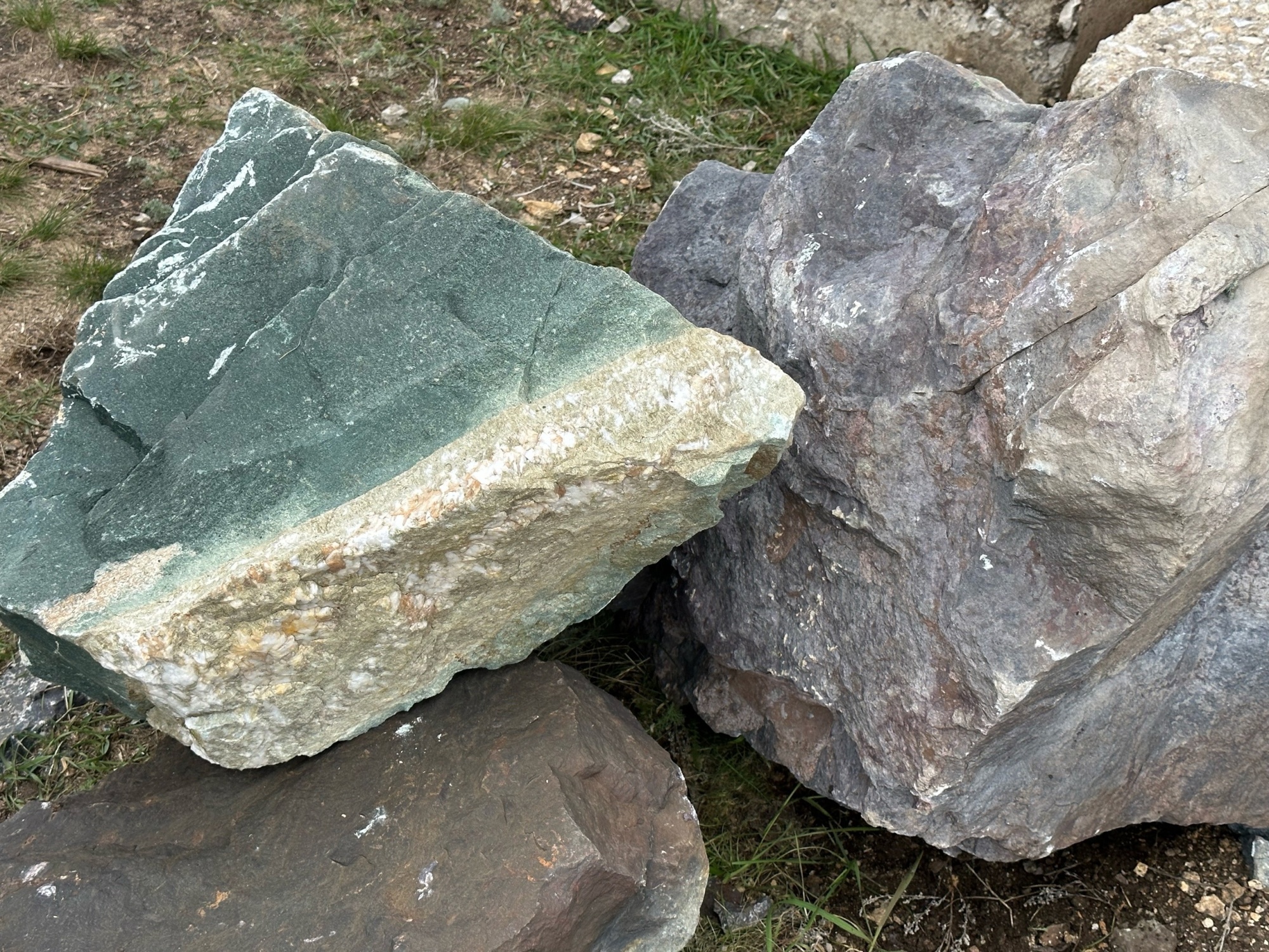 Камни для ландшафтного дизайна зелёные 10-60 килограмм купить в Липецкой области