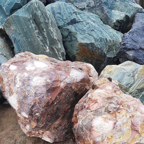 Ландшафтные глыбы красно-фиолетовые 200-1000 килограмм купить в Липецкой области