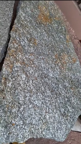 Плитняк златолит серебристый для цоколя, отмостки купить в Липецкой области