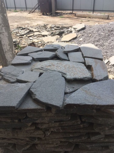 Златолит серебристый галтованный для лестниц купить в Липецкой области